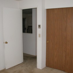 2ndBedroom02